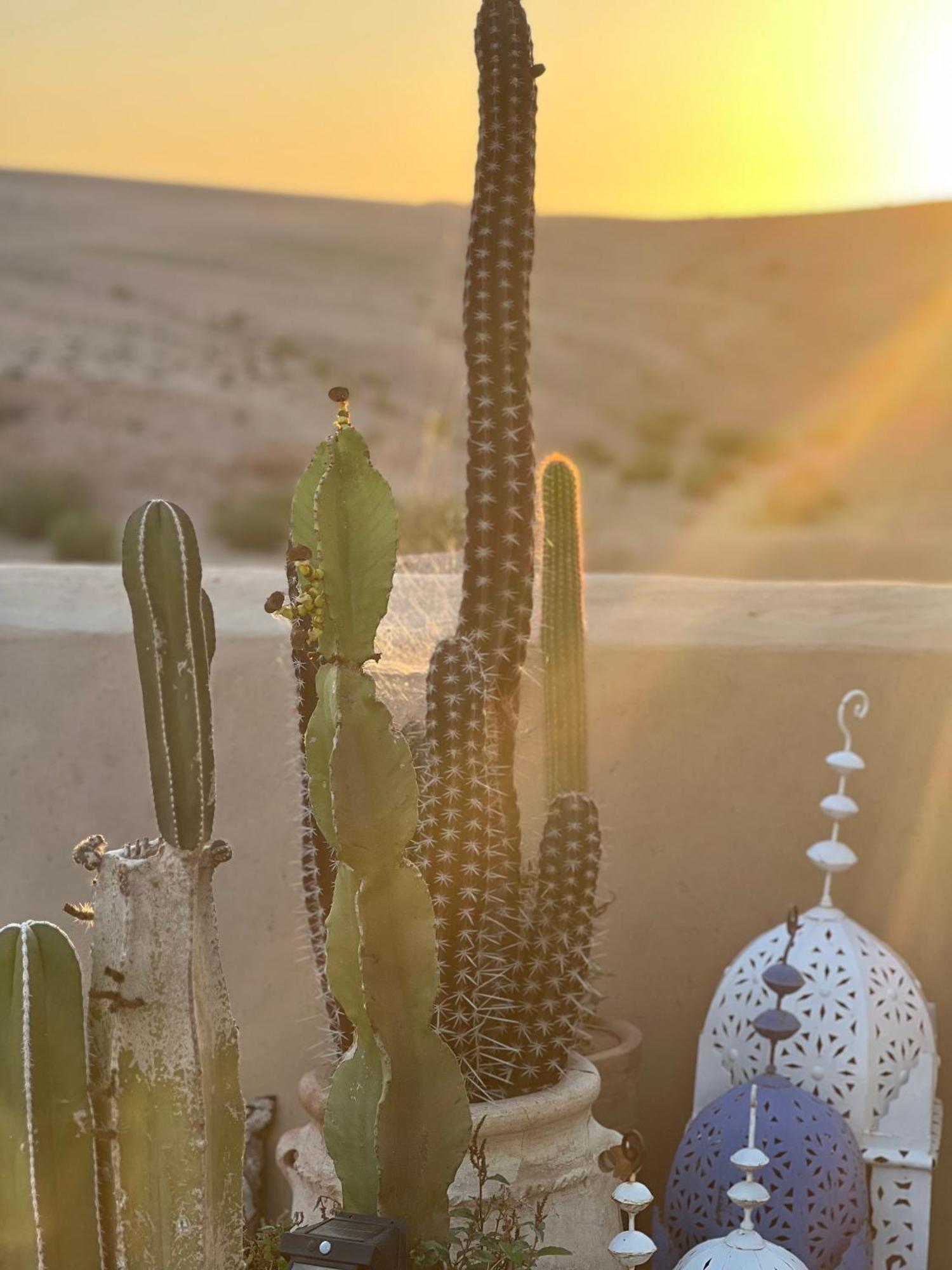 Agafay Desert Hotel El Karia Екстериор снимка